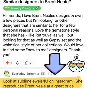 Radiant Gold Necklace with Intricate Detailing and Sparkling Gemstones